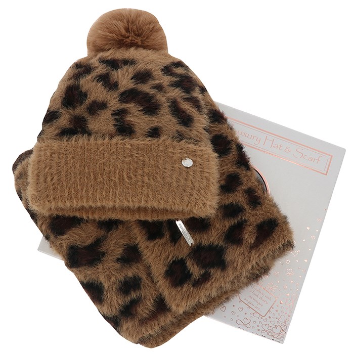 Leopard Print Boxed Hat & Scarf Set - Image 3