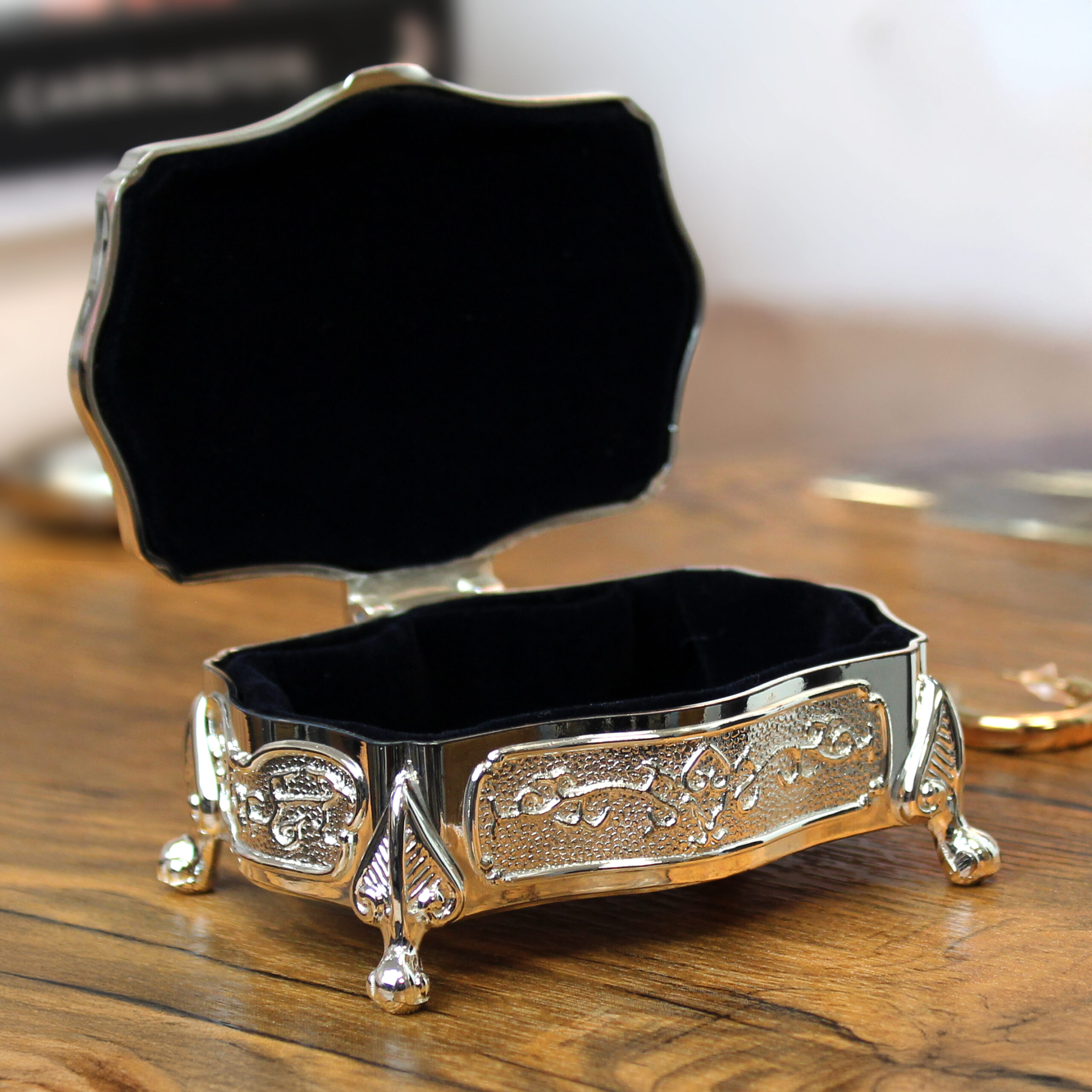 Personalised Small Silver Plated Jewellery Box - Image 4